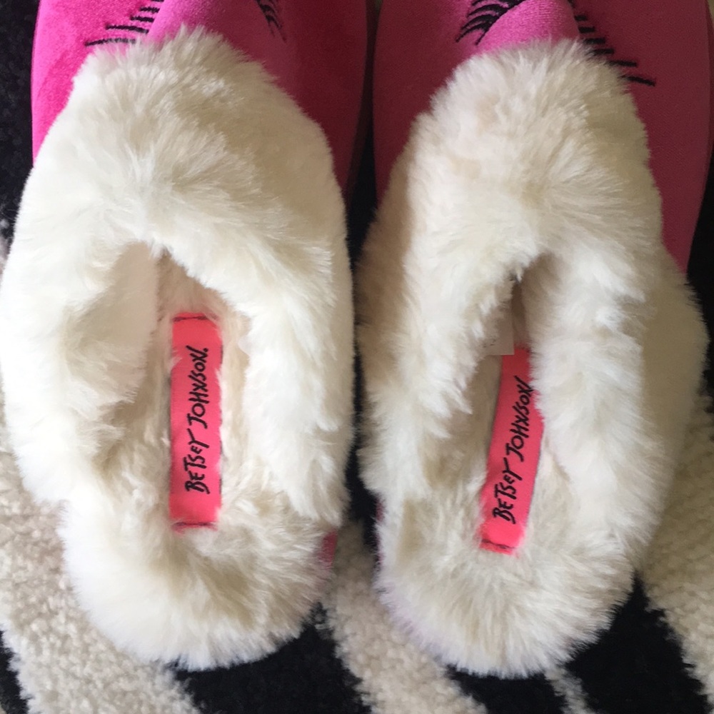 Betsey Johnson slippers size 7/8 - Picture 3 of 7